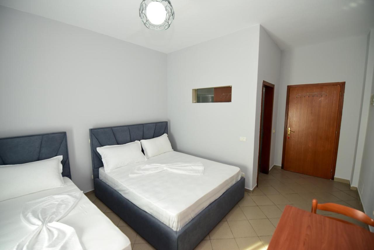 Koa Hotel Durrës Extérieur photo
