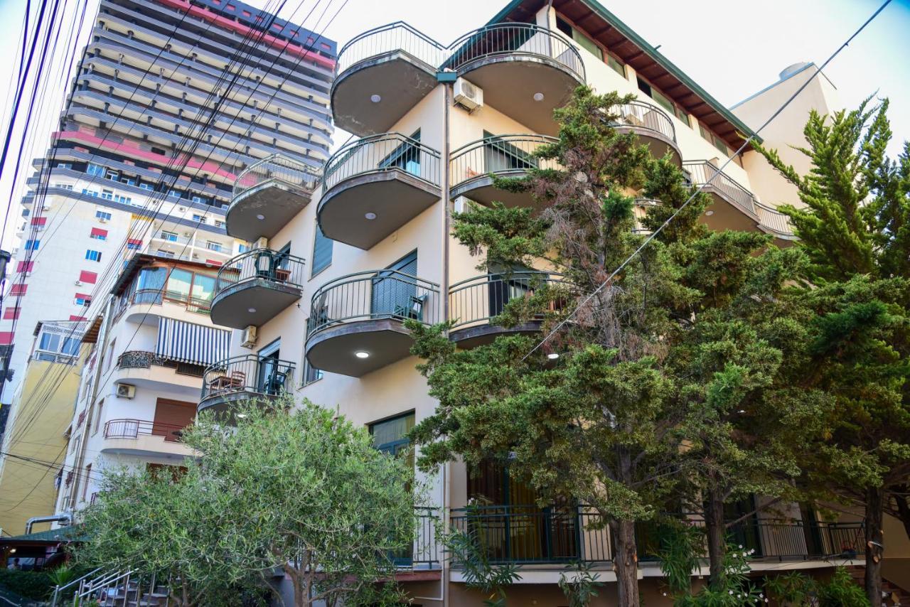 Koa Hotel Durrës Extérieur photo